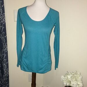 Athleta
Teal Turquoise Long Sleeve T-Shirt